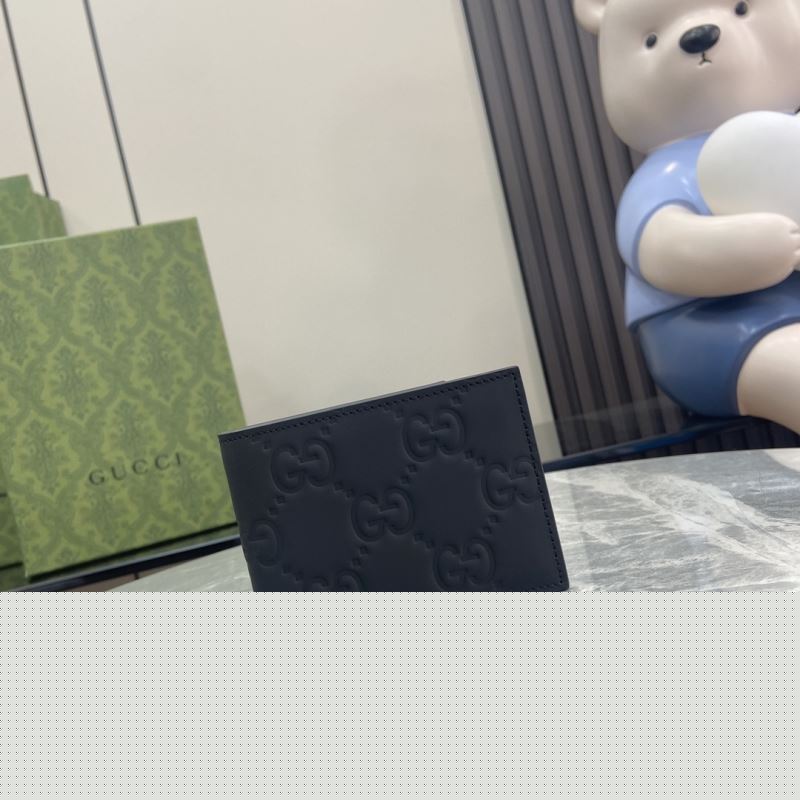 G*u*i wallets & purse
